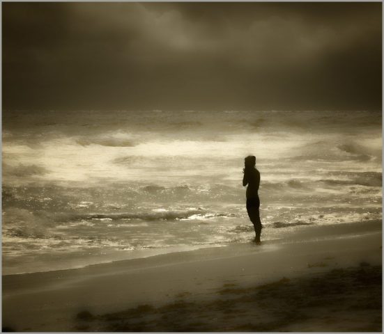 B&W A - Andrew Dubitsky: Morning at the Beach