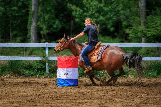 Leaning In Barrel Two - Photographer: Vincent Como