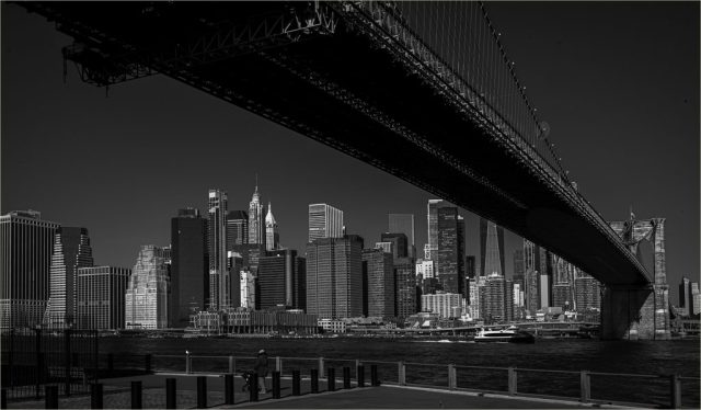 B&W S Third Place - Barry Goldstein: Manhattan Skyline