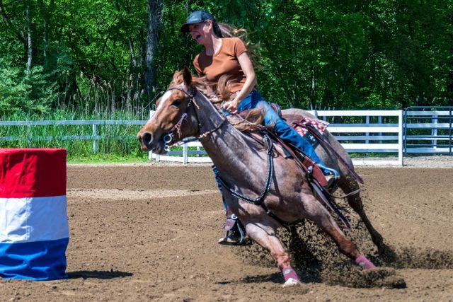 Heading Home - Photographer: Laurie Ellis Heading Home - Photographer: Laurie Ellis