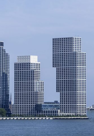 Trendy Hunter's Point Architecture - Photographer: Jessie McGuire Trendy Hunter's Point Architecture - Photographer: Jessie McGuire