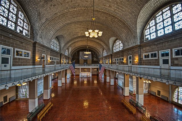 Great Hall - Photographer: Ellen Dunn