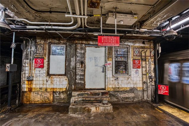 Abandoned Subway Station - Photographer: Ellen Dunn
