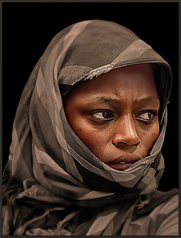 COLOR A - Ira Scheinerman: Desert Woman in a Shawl COLOR A - Ira Scheinerman: Desert Woman in a Shawl